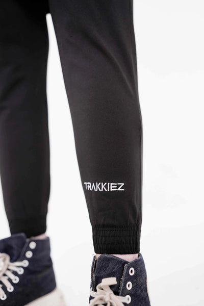 Modest Grey Top with Black Trouser