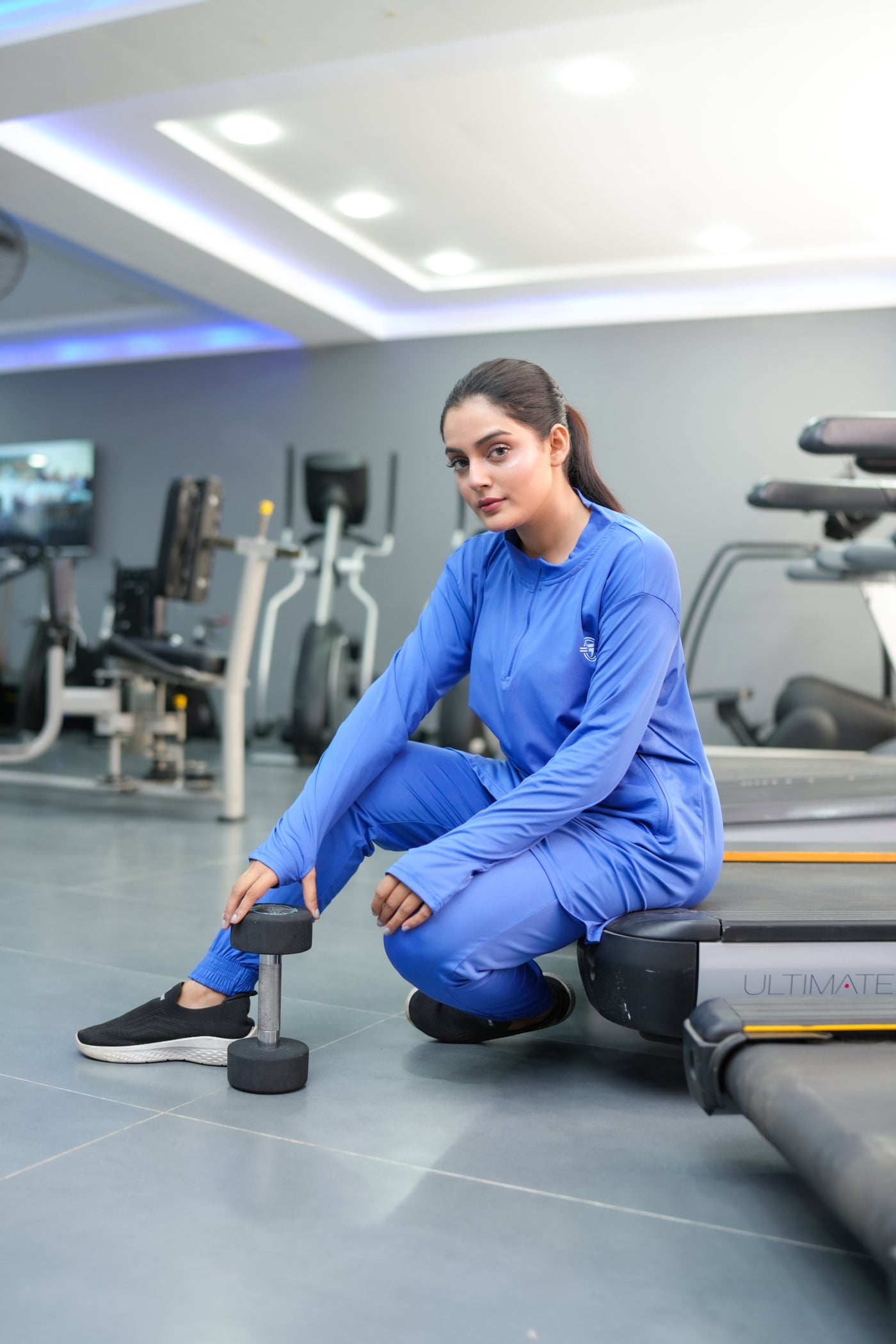 Modest navy blue straight top with navy blue trouser